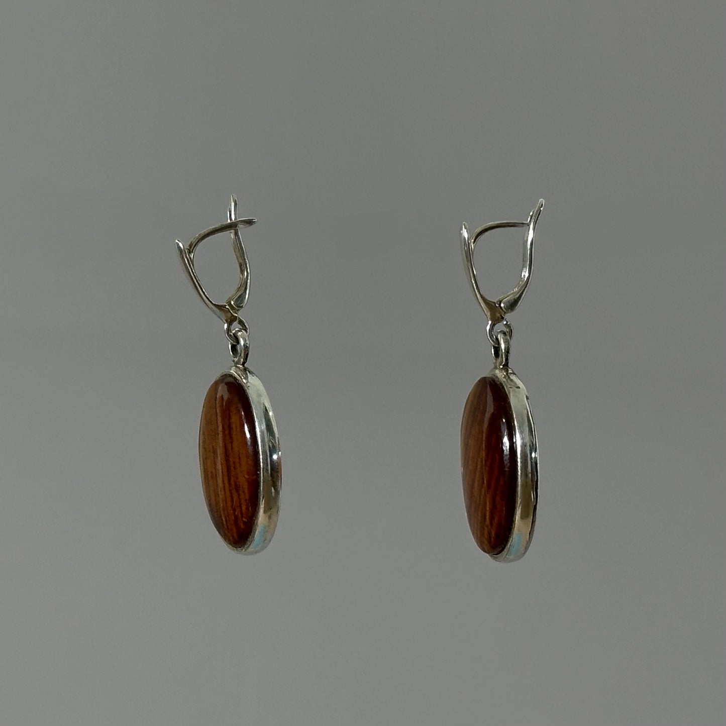 Woodland harmony oval amber earrings