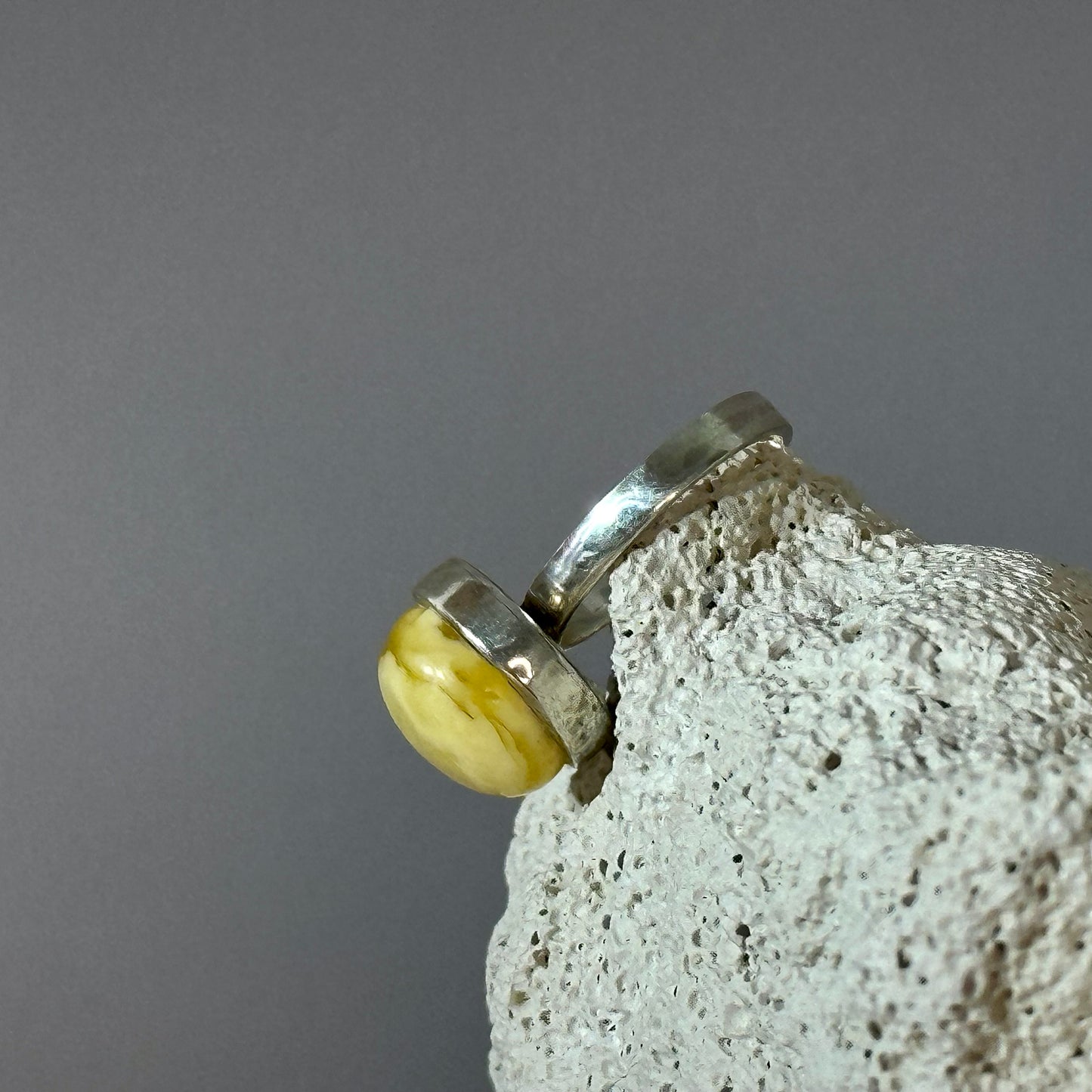 White amber vintage ring