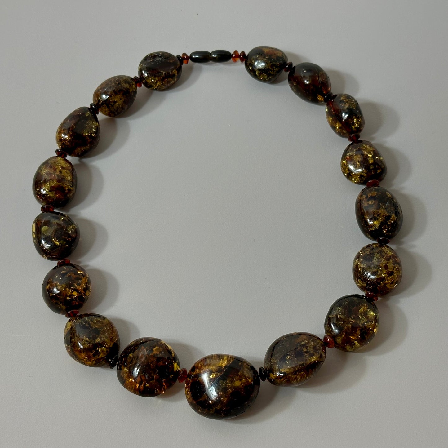 Forest glow amber necklace