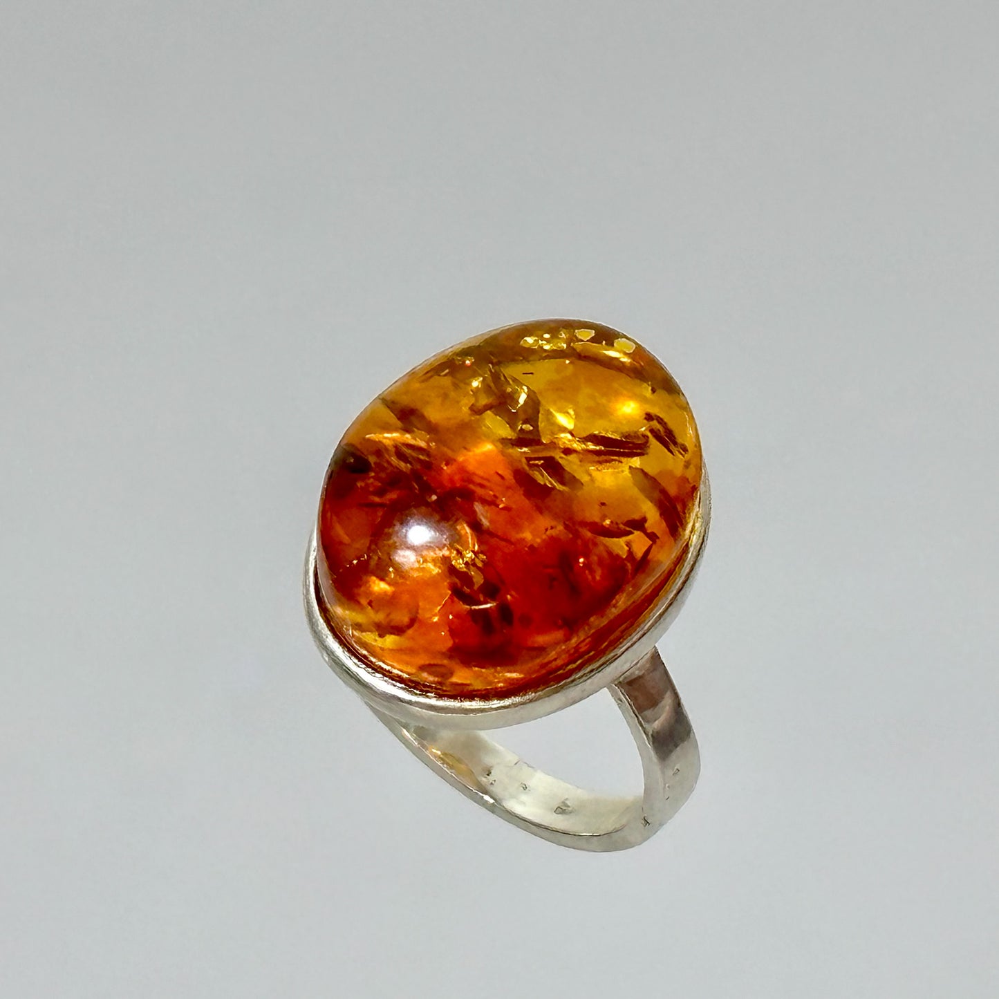 Delicate beauty amber ring