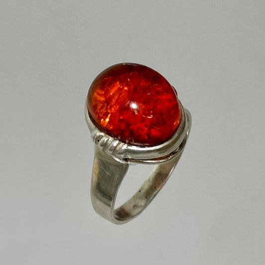 Retro amber statement ring