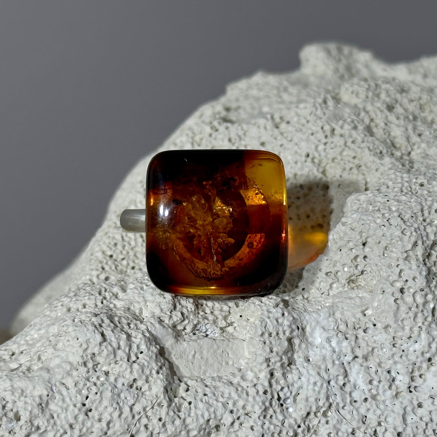 Sea bloom amber ring