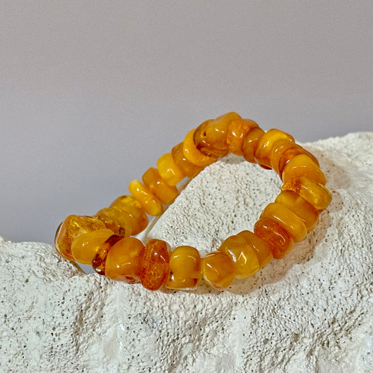 Honeyed amber shell bracelet