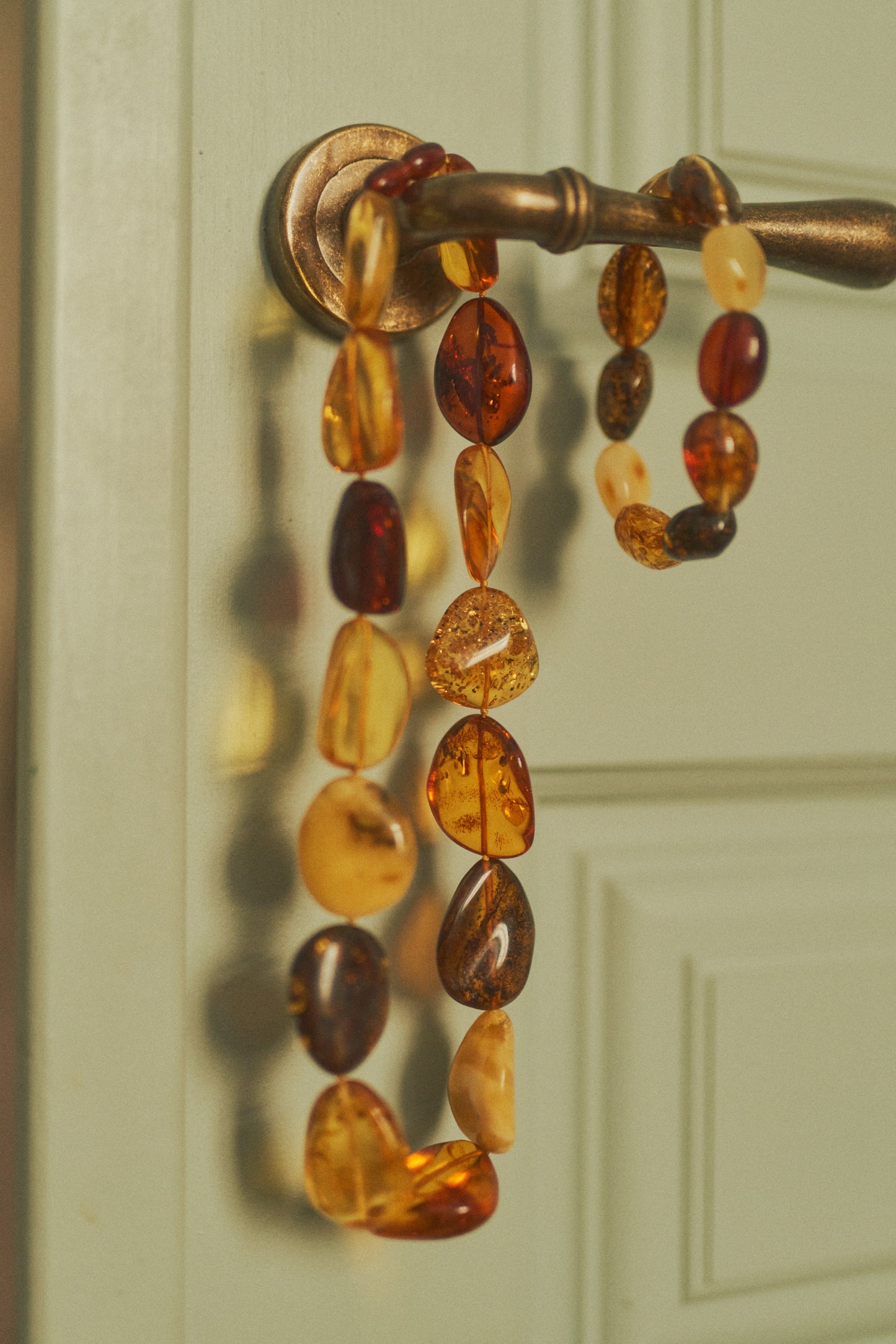 Elegant multicolor amber bracelet