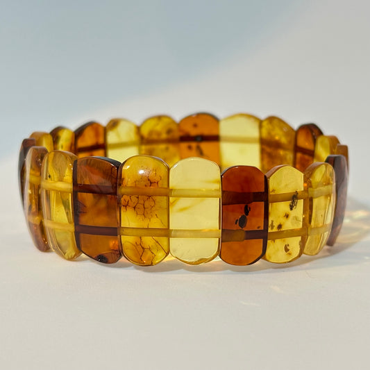 See-through amber bracelet
