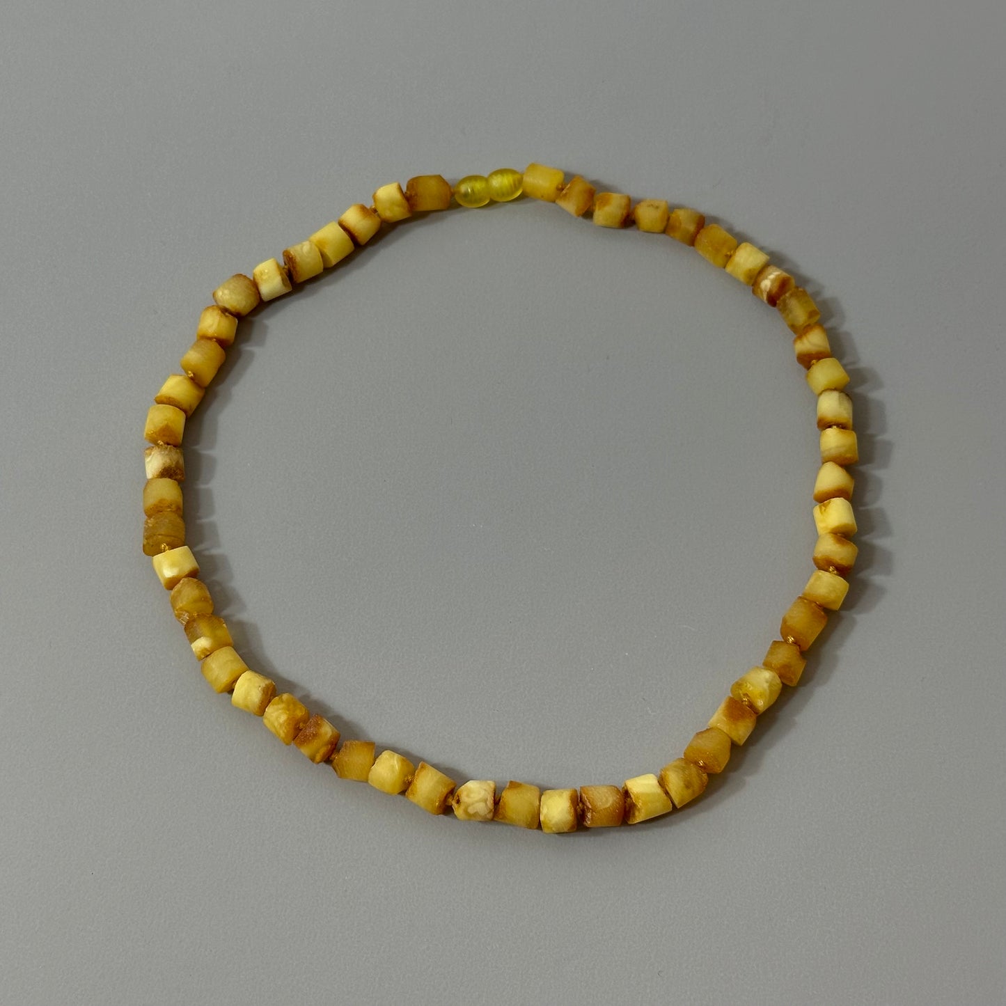 Timeless unisex amber necklace