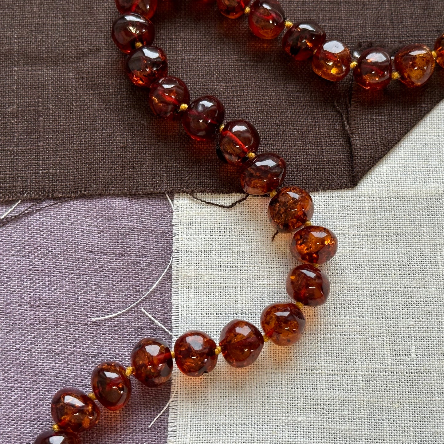 Fresh round cognac necklace
